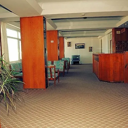 Hotel Ikont 3*